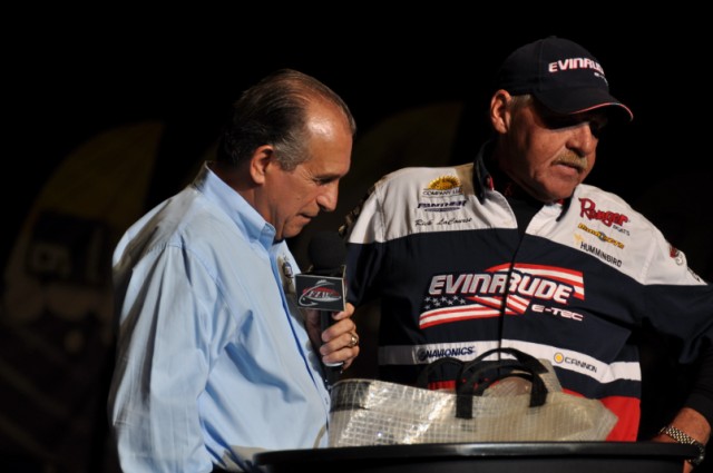 FE7FF96D-A549-41E7-8C89-0044C52509EF