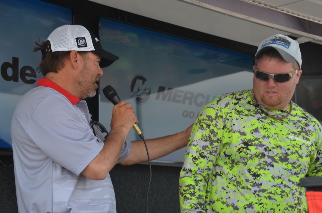 FEB3F8B4-3658-4014-B4CE-715B1C0E2086