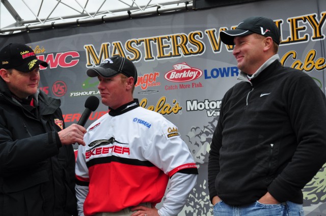 FEE374D5-8105-4F55-AED6-273902571975