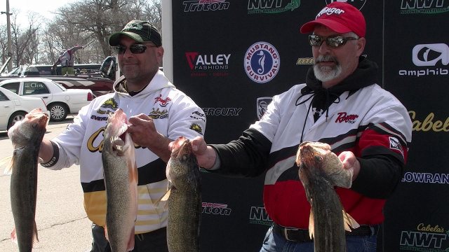 FEEB9A38-DBCF-4161-89C0-5B72F6042191