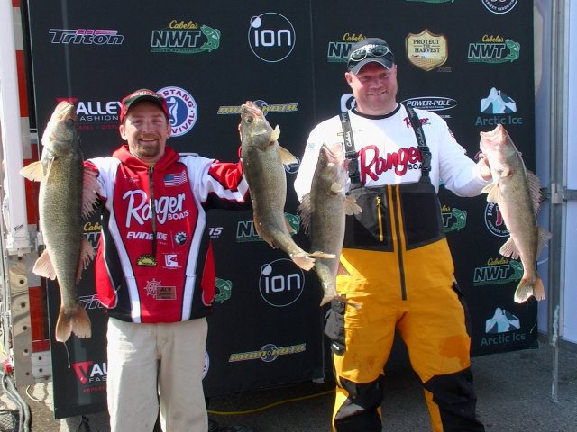 FEFEB1D4-4052-4E7E-82A0-C3E95F039679