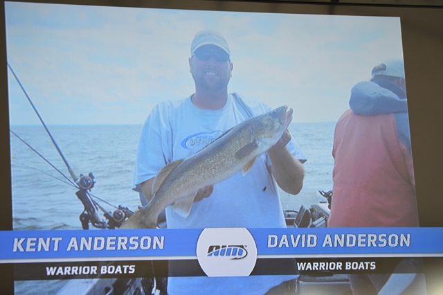 FF0466B3-9885-43E3-B4F3-A20B2584538E