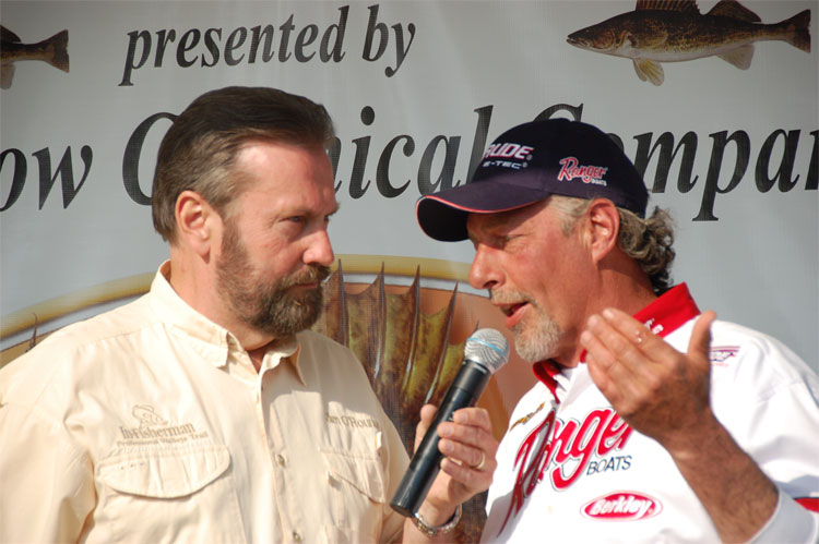 FF13FAC3-48E5-4856-BEF7-C501DF44F0B5