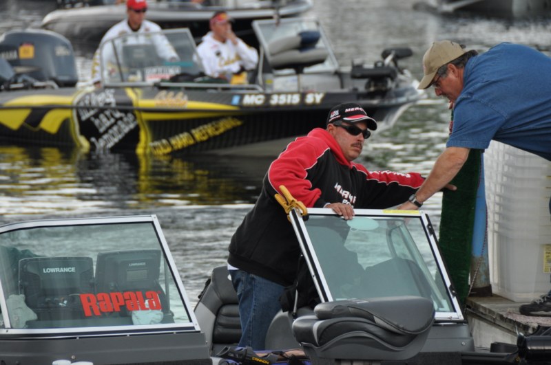 FF215D53-73EB-476D-B88D-235B66C887E7