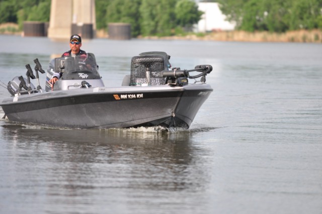 FF553569-8D70-49CE-BD44-B34477C28806