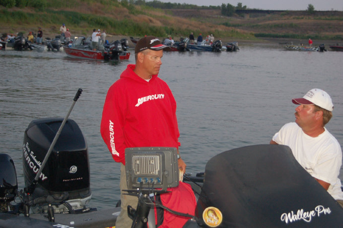 FF5EF069-88CA-40FB-AA07-6F89319A3245