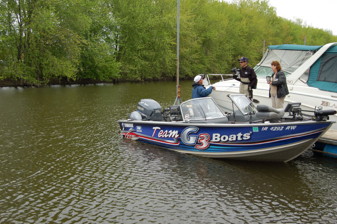 FF679678-9A34-471B-B09D-DD25254D680A