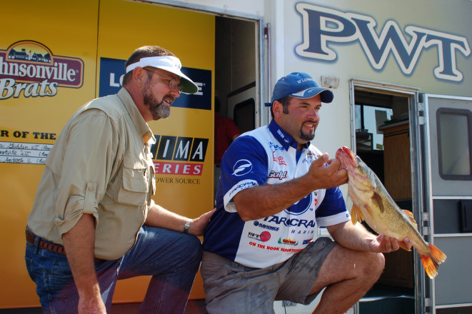 FF787ED8-06B5-49EB-9243-5446ED14EA13