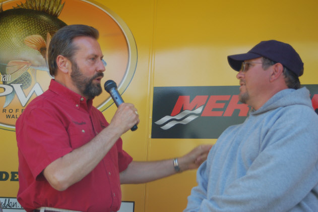 FF8C1659-C0CA-4BF9-A0AF-1527012D876F