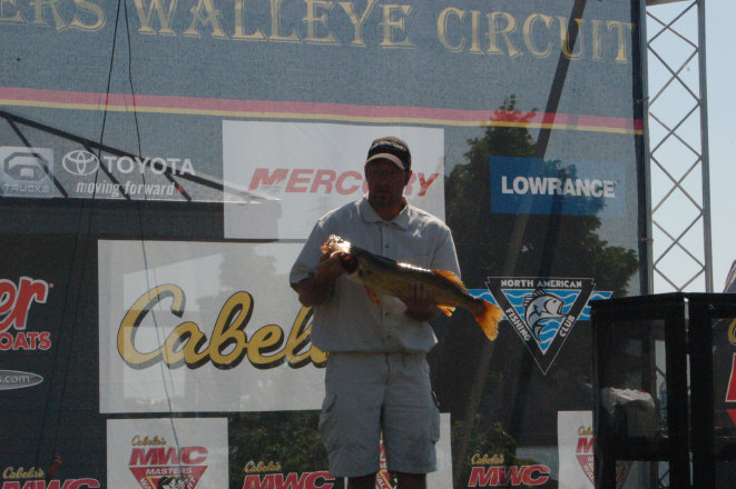 FFED76EA-9837-4E1A-847D-B9EFC752F3A7