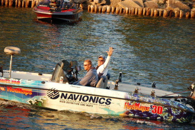 13AC492B-B7BB-4CB5-BEB1-81AE43399664