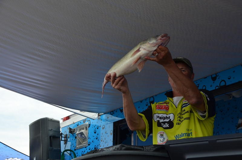 4DE0490D-2B22-45A1-A1EB-FB673805BA1B