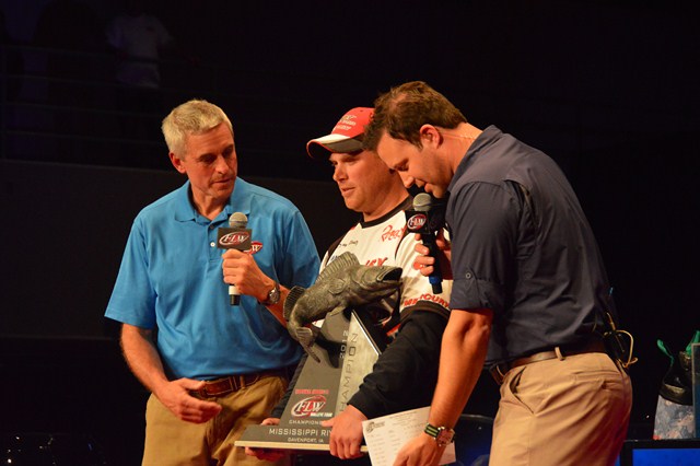 6BEC7253-EC15-45C5-97E4-DCC5FC002BE3