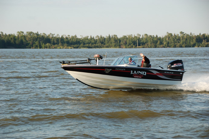 4B066908-EFB5-41F6-A24B-73A096A16366