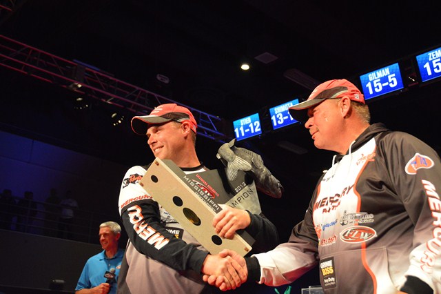 5DAA994B-6675-492C-AE12-2BAC790671EE