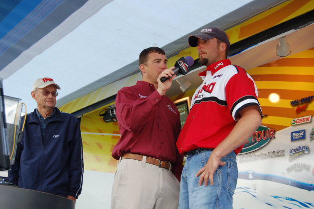 AB566C5C-5F62-4357-9778-4A303C8BA477