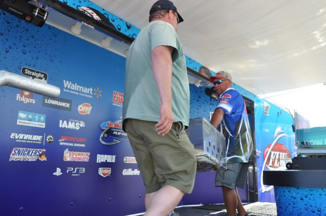 5412CAC1-ECD2-4336-8D8F-9305C9A1C840