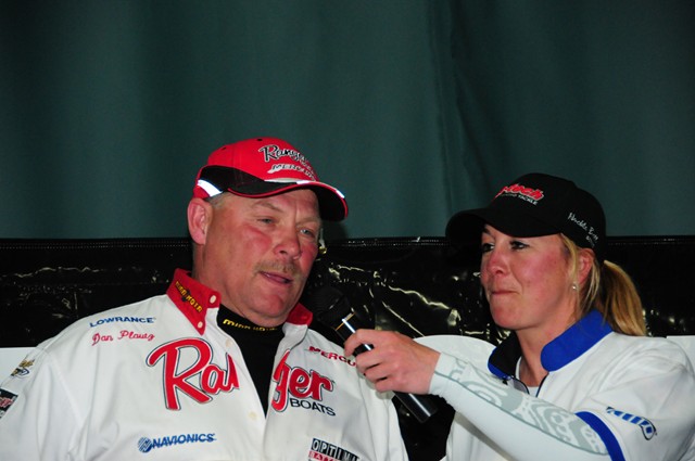 0E0B8004-FFC1-459B-8E38-08BF9A6ADA30