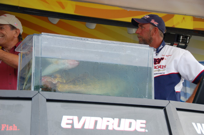 3A21A370-2682-48C1-A612-EAD47C01F60E