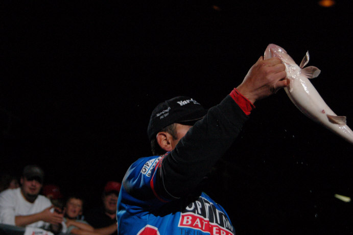 6022433D-1B0E-4100-BCA1-ABF1C956B95A