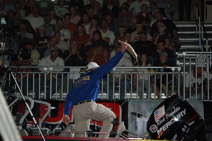 B8730BCE-AD16-4804-B682-07FC216DD110