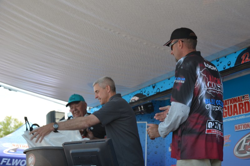 52736FA1-3336-43D0-9219-F040B0C6E8A5