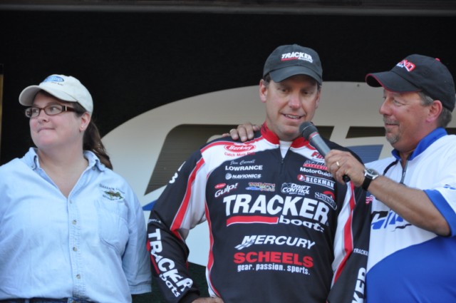 7EA8CC05-70B1-4301-8ABB-C36E1404201B