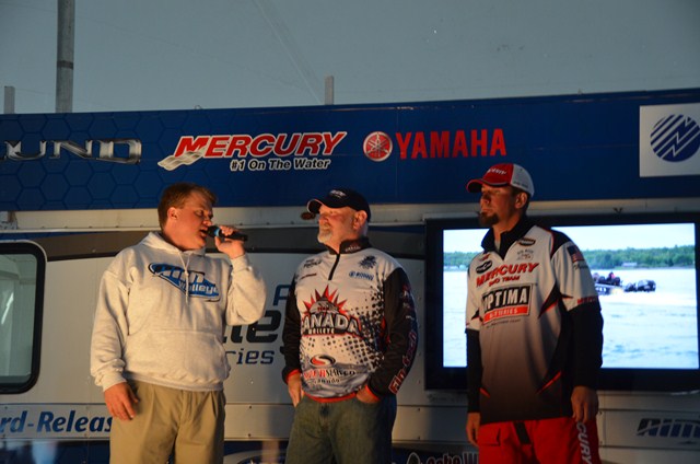 D7FABD69-0FD2-4DB5-80AD-E90DF138333D