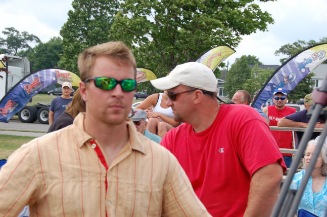 3B5044A3-BC52-4F9A-B4BA-5BF9932687A7