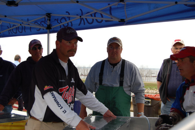 4F8416F0-7A1F-4B19-9643-91EDE4DDC602