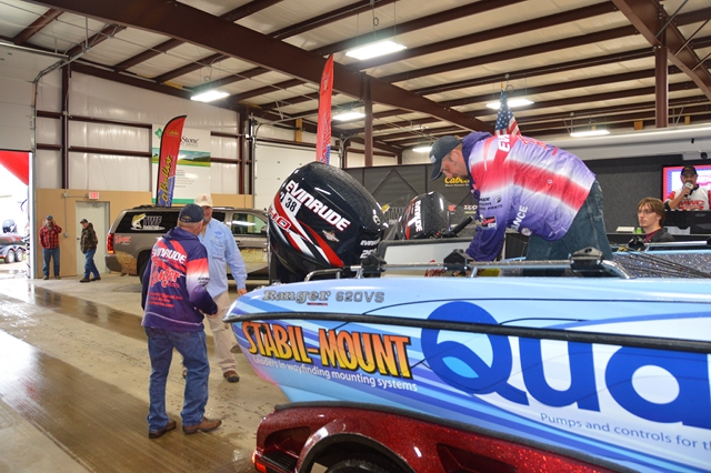 BBABC0BA-7A6F-46DE-BB9F-DD4210BA0842