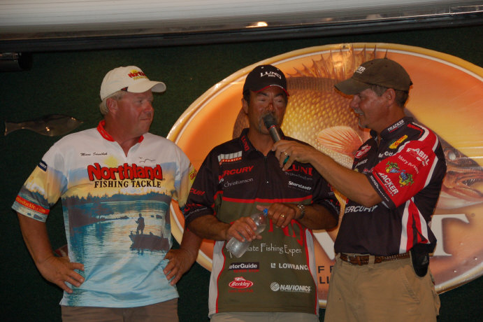 03766717-35F3-4596-86D0-F6024450F275