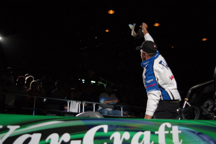 BCC5C5DC-66AB-4CF1-9D4A-4EF1CA70780F