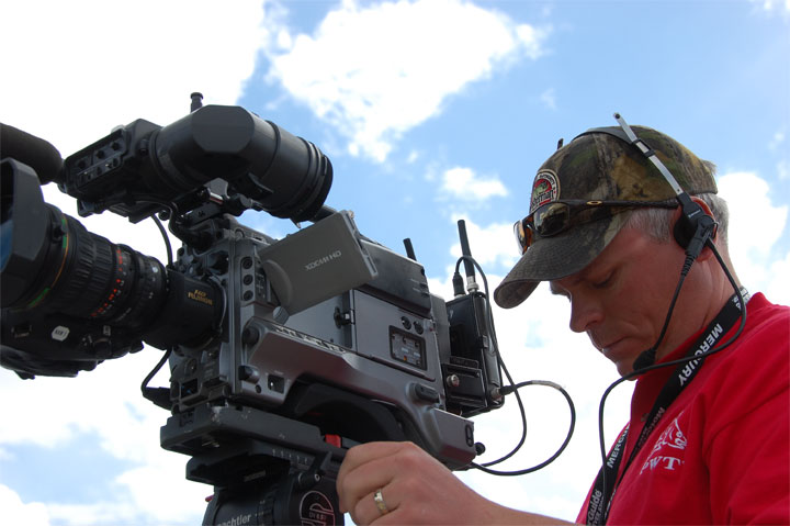 07977830-C0C1-40C7-9FEA-E8FDEE3D26D7