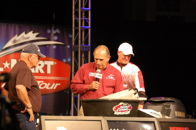 9583BF25-FB96-4154-8095-CF941F5EA2AB