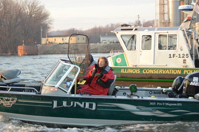 E7250DF7-09A4-44F7-9D13-4F78E4A838E5