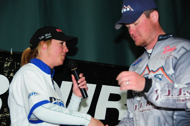 58F9021A-861C-47AF-81E5-B8CCF2AFBE38