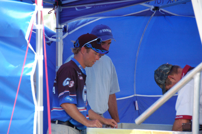 BA302E2C-2015-4240-AB27-CACCDED8DCAA