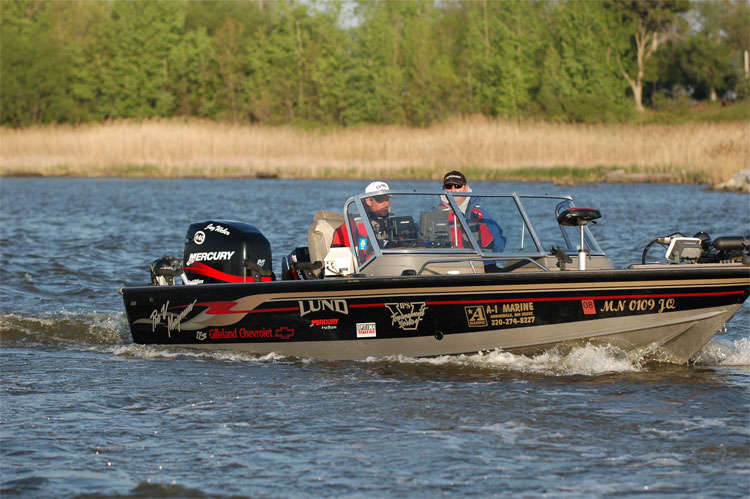 8C2C0DEF-0174-469D-8E27-27195917BEA9