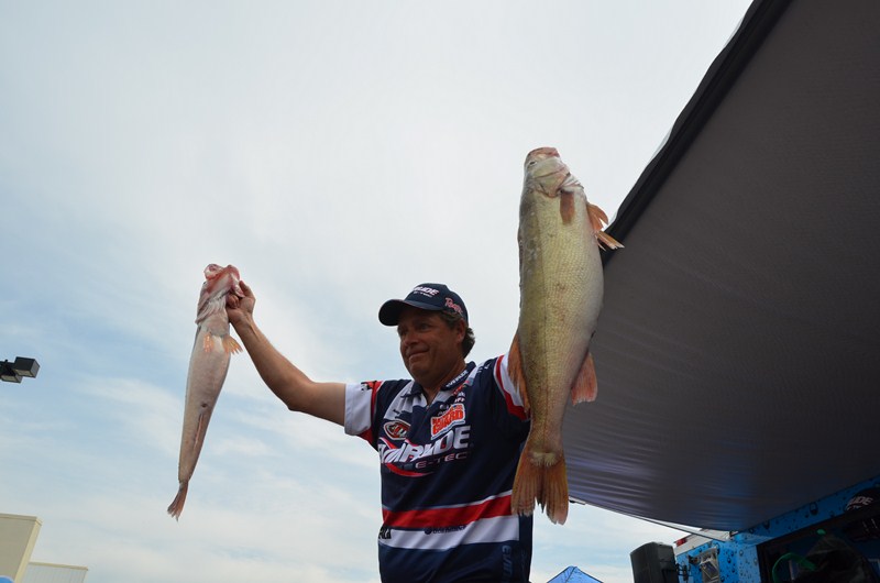 054E4DE4-019F-4B9B-B49E-82E35572EA96