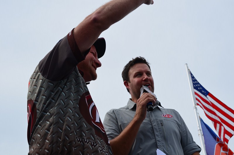 1145B665-CE33-4E4F-832F-3997A18572E1