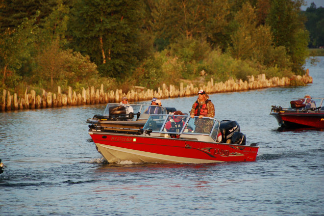 3F9268C3-0EEA-410D-848A-225C0895D61A