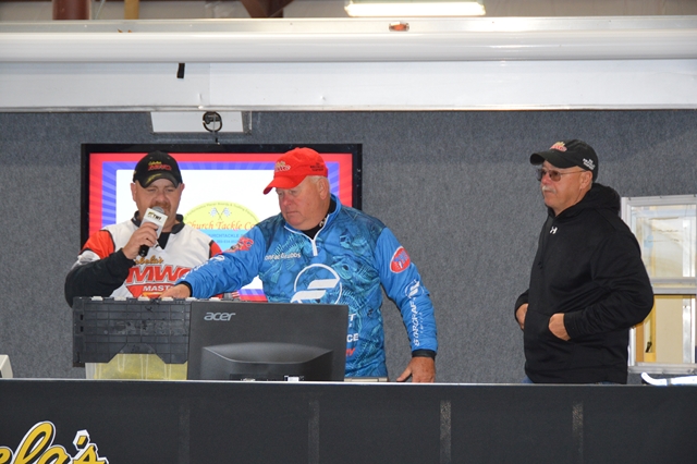 3C64C1FB-E082-4076-B26D-75CC2D1DCDFB