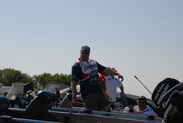 03F9A7F3-963F-416D-92BB-22FAF3B3A4A6