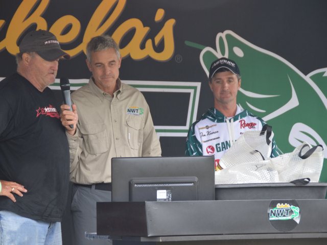 57B08EDD-DB08-4B82-87F0-9D6724F46FCC