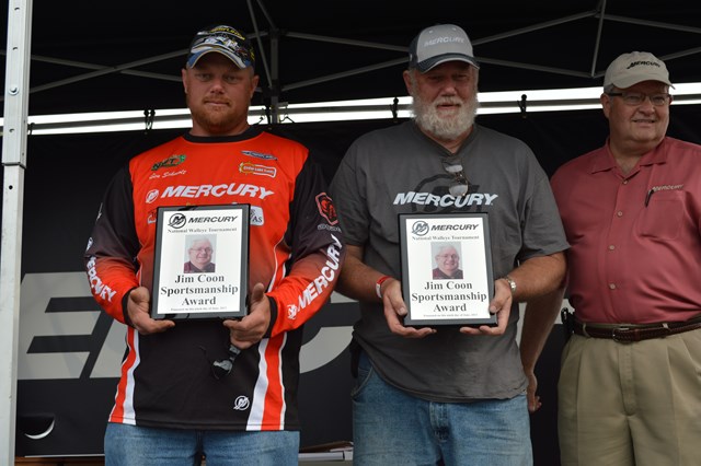 41061E04-BA3A-425A-80E8-7E2242CEF858