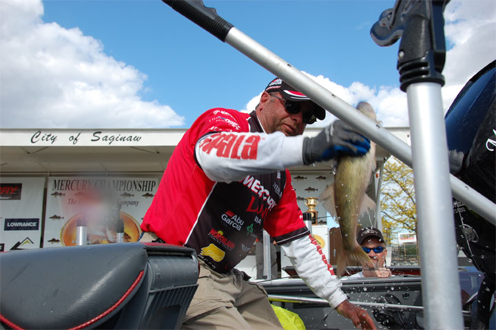 82CF91D7-F9E8-4FCF-970F-965B6063A494