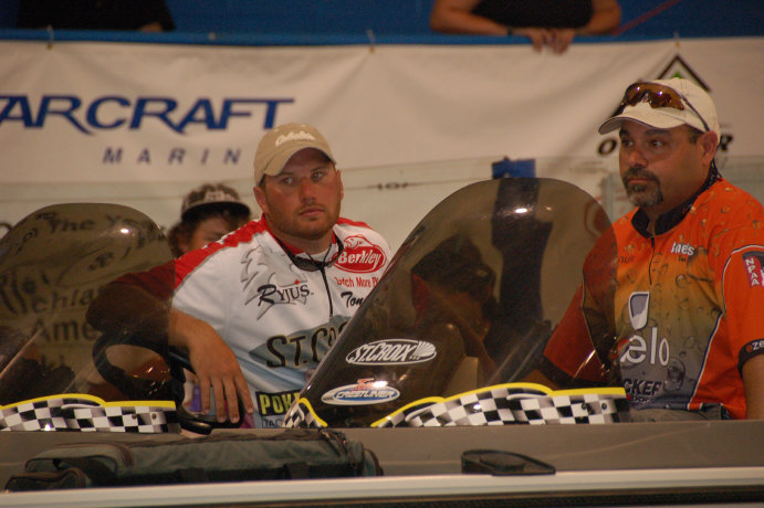 733C2EAB-8DE3-4A08-84EB-9784E2FCDA70