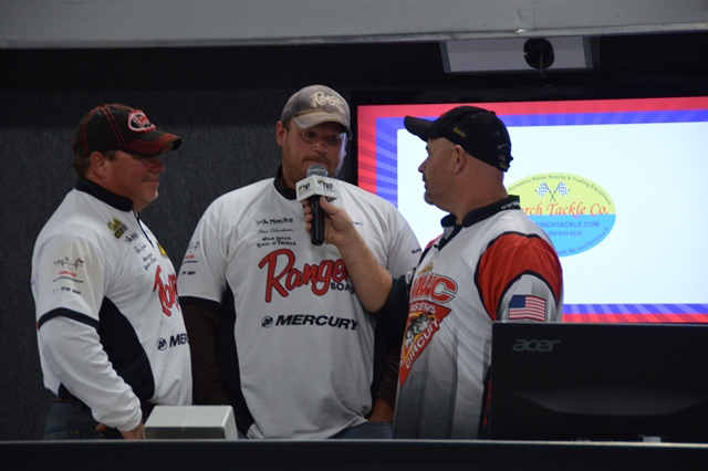 1CA5B5E1-75AC-4DC5-834A-C99725206F42