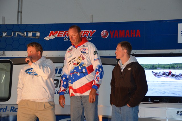 6983D22D-956A-43AE-974F-8A3ADE051086